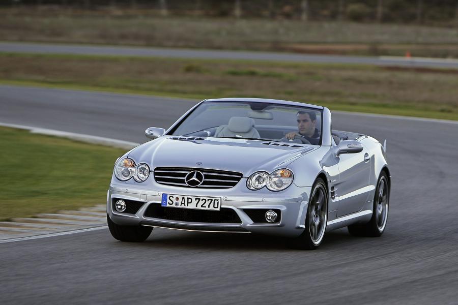  Mercedes-Benz SL65 AMG 2006 года  (фото 23 из 28)